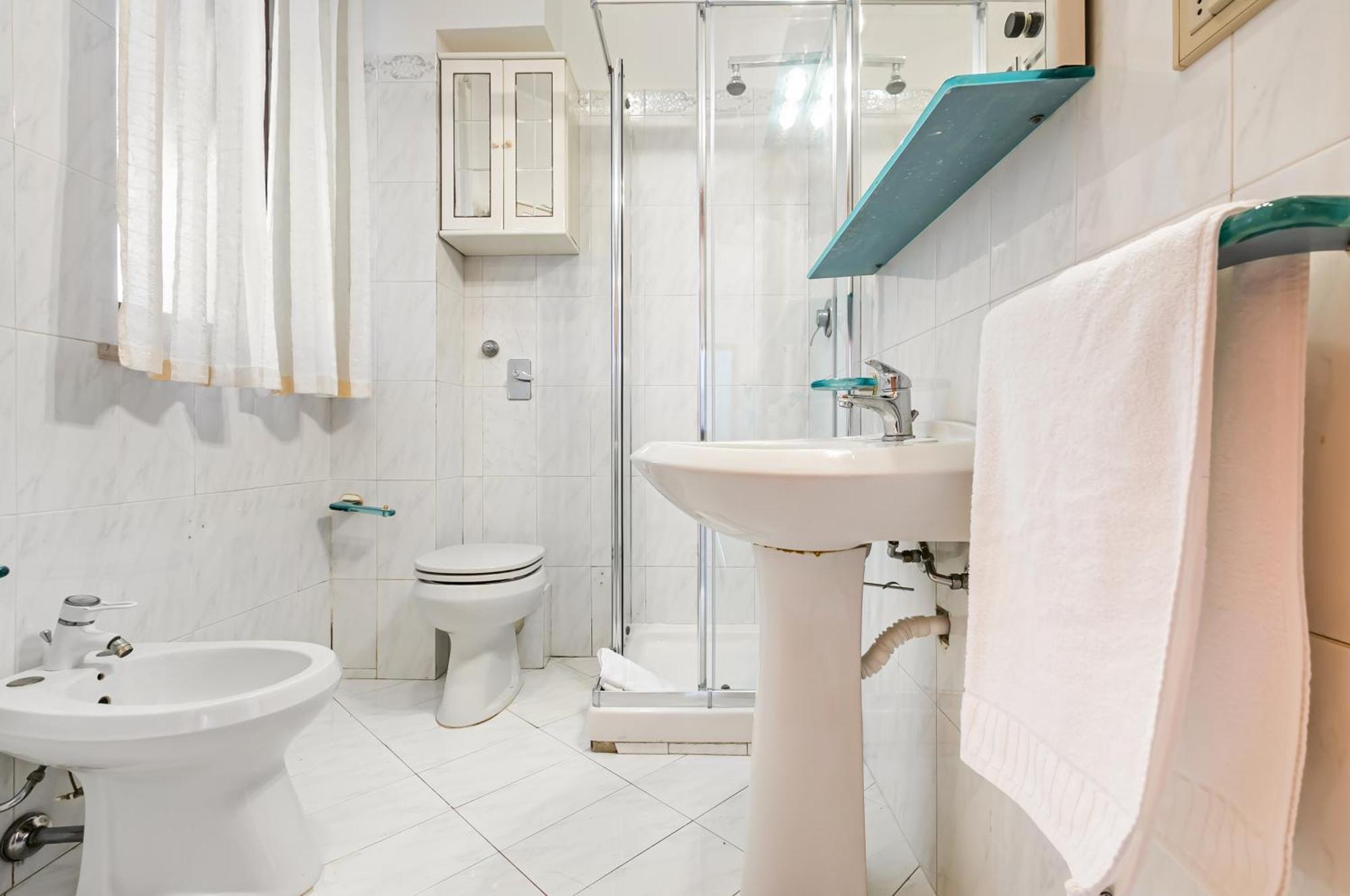 Palazzo Reale & Piazza Indipendenza Roomy Flat Palermo Esterno foto