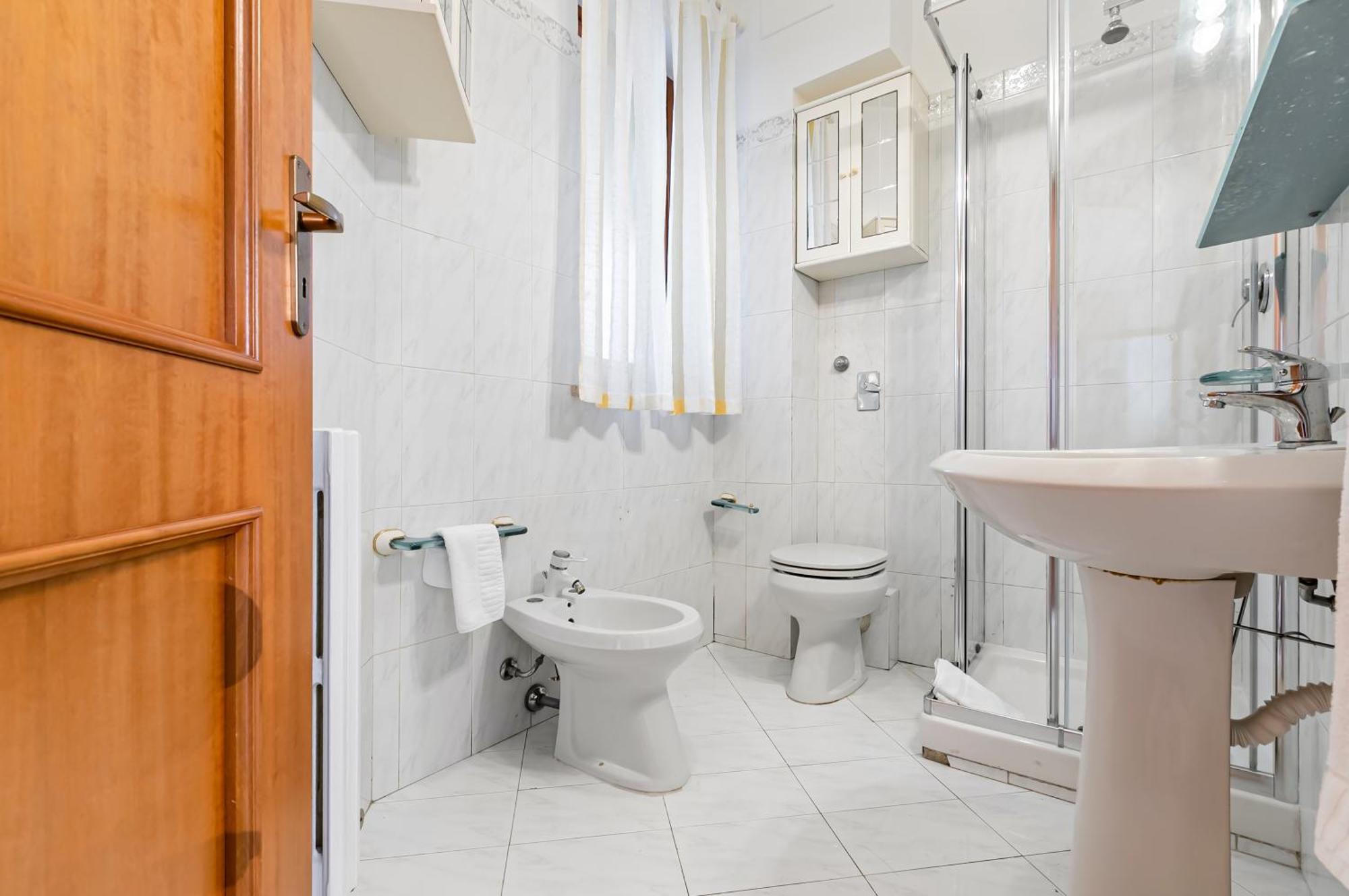 Palazzo Reale & Piazza Indipendenza Roomy Flat Palermo Esterno foto