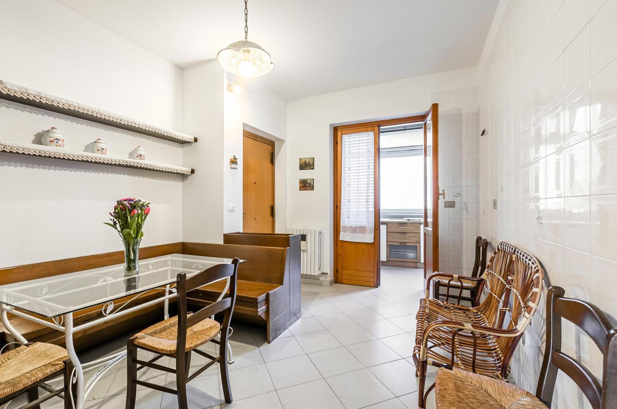 Palazzo Reale & Piazza Indipendenza Roomy Flat Palermo Esterno foto